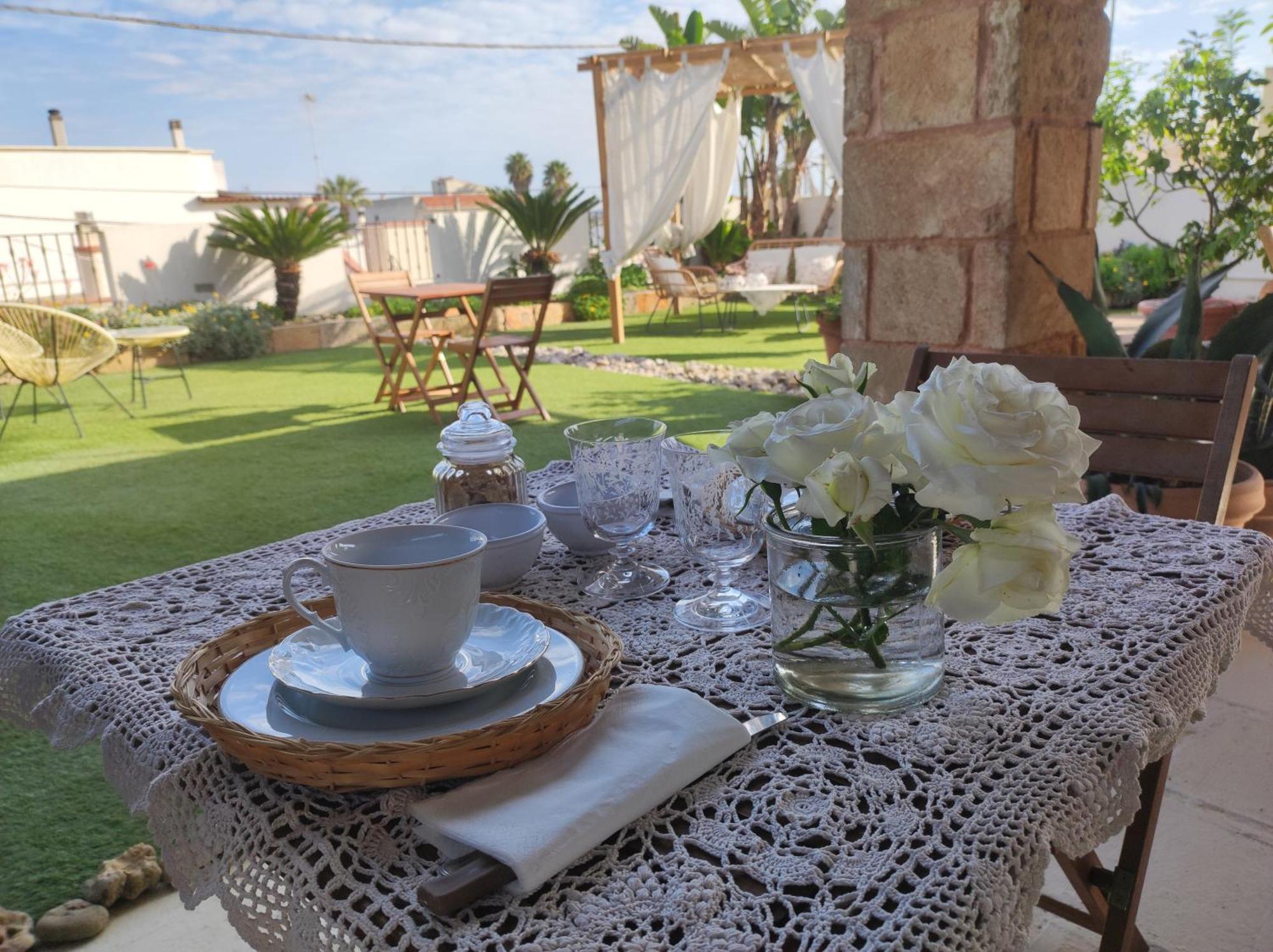 Bed and Breakfast Li Brilli Felline Exterior foto